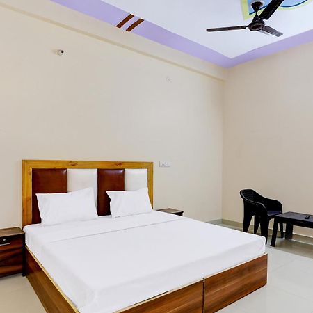 Hotel O Blu Moon Ghaziabad Exterior foto